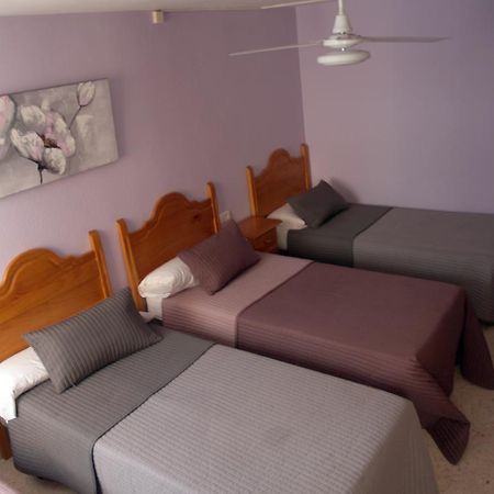Hostal Gonzalez Марбелья Экстерьер фото